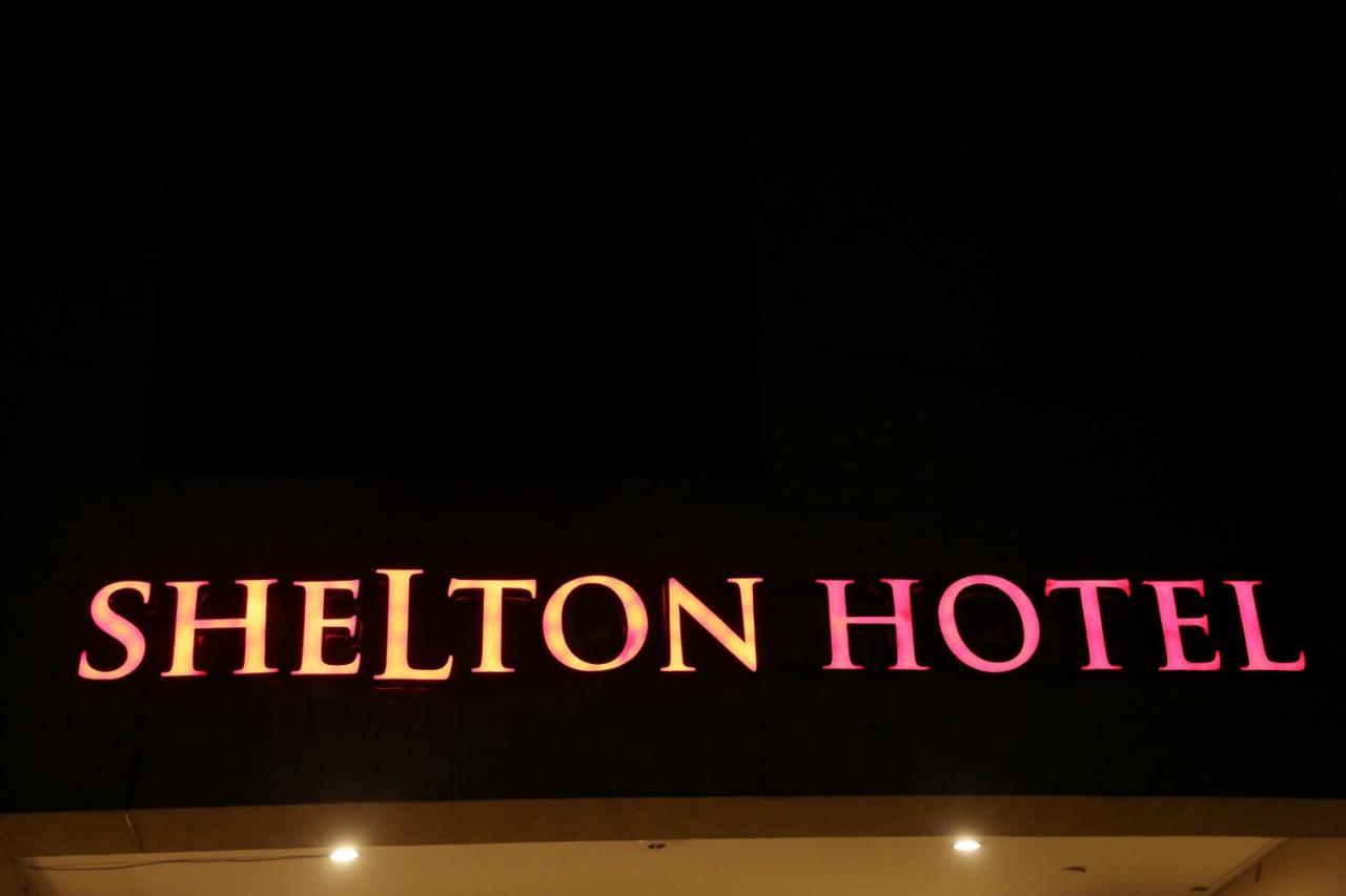 Shelton Hotel Lahore Exteriör bild